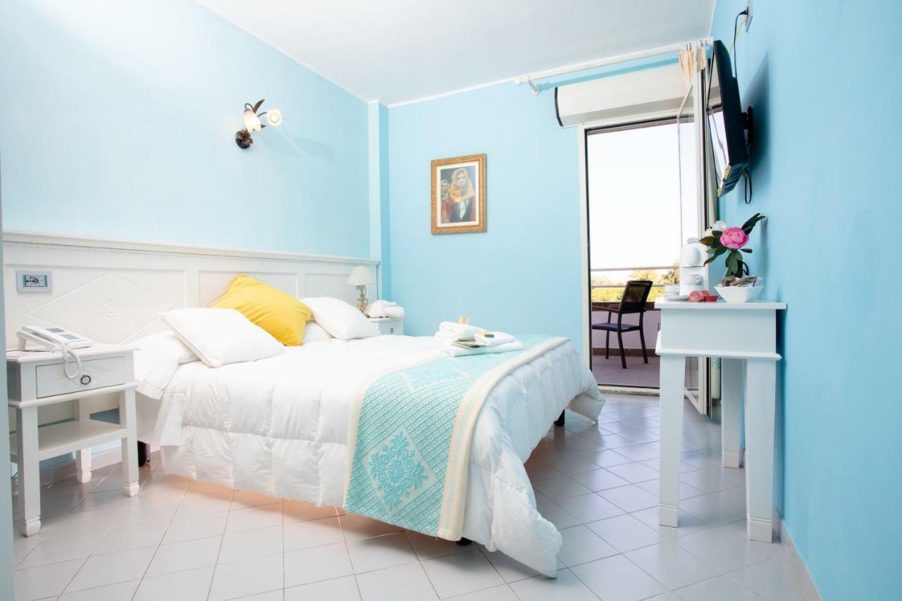 Hotel Marini Sassari Bagian luar foto