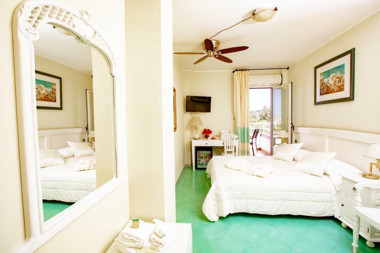 Hotel Marini Sassari Bagian luar foto